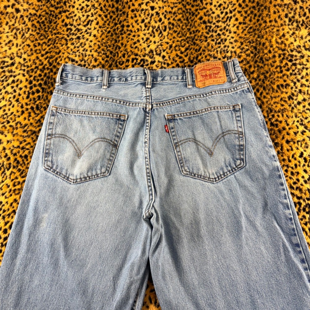 Levis 560 Comfort Fit Jeans Mens 38x32 Light Wash Baggy Tapered 2000s Denim